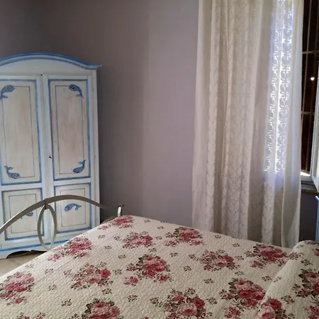 Elegant Trapani + Pool Villa